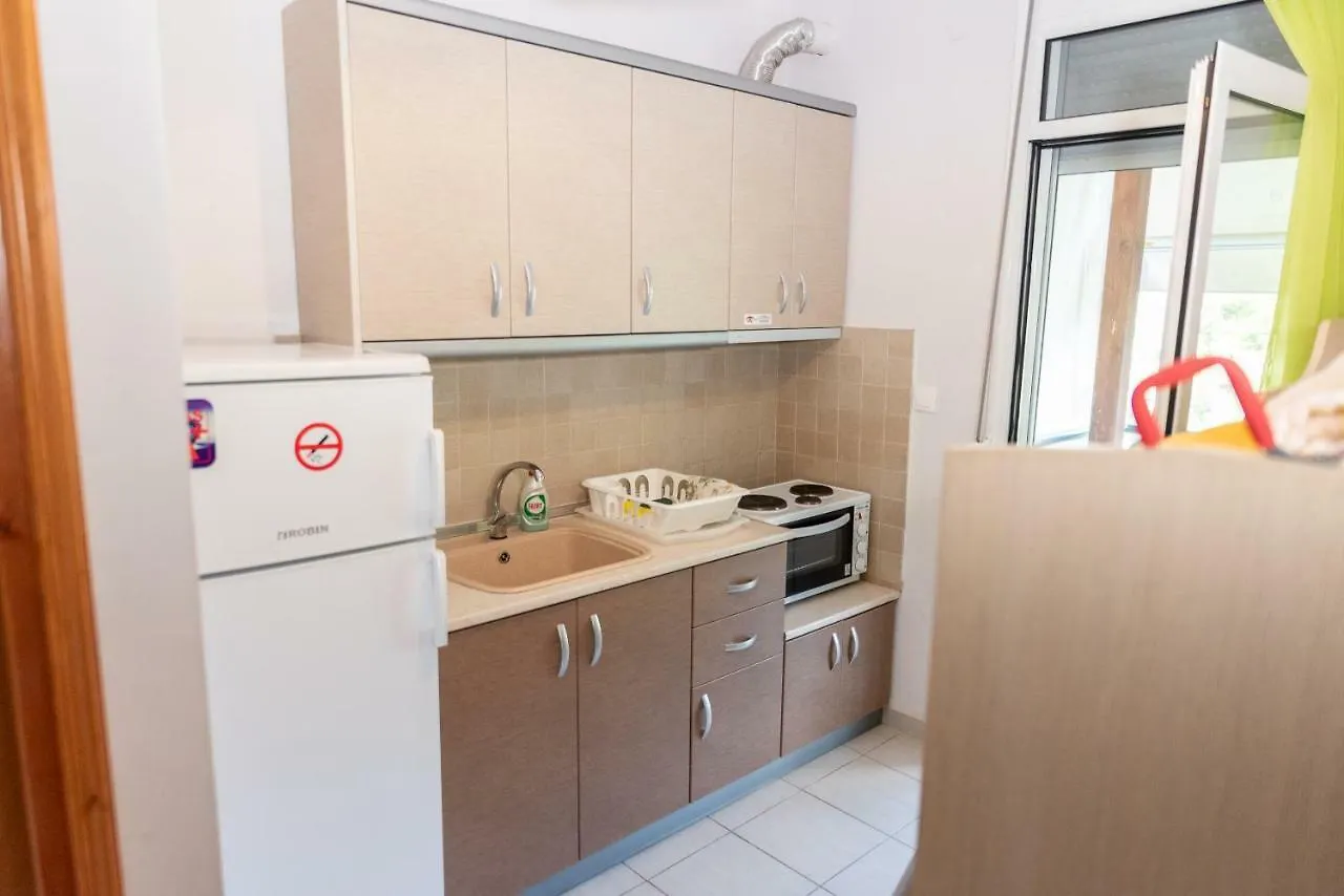 Nikos Apartments Ormos Panagias