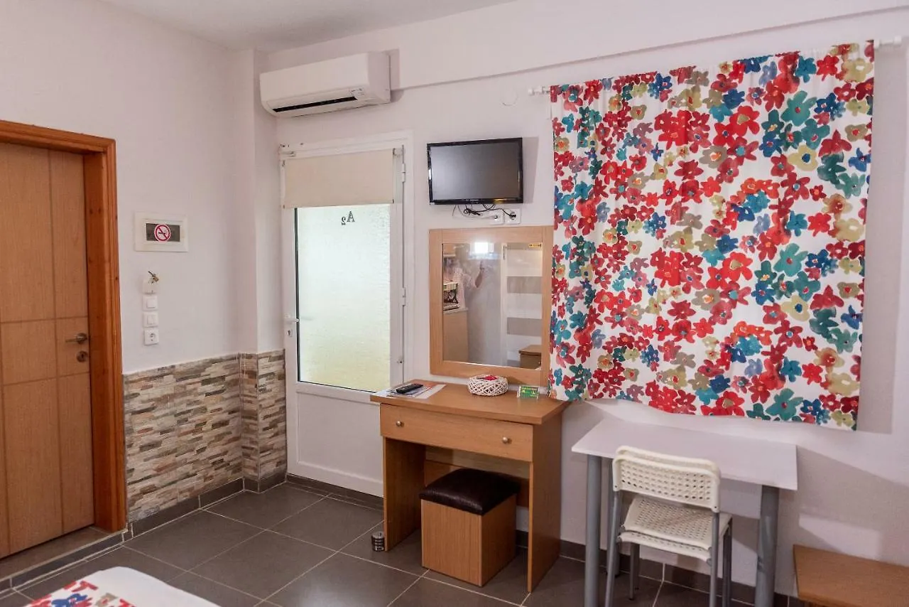 Nikos Apartments Ormos Panagias